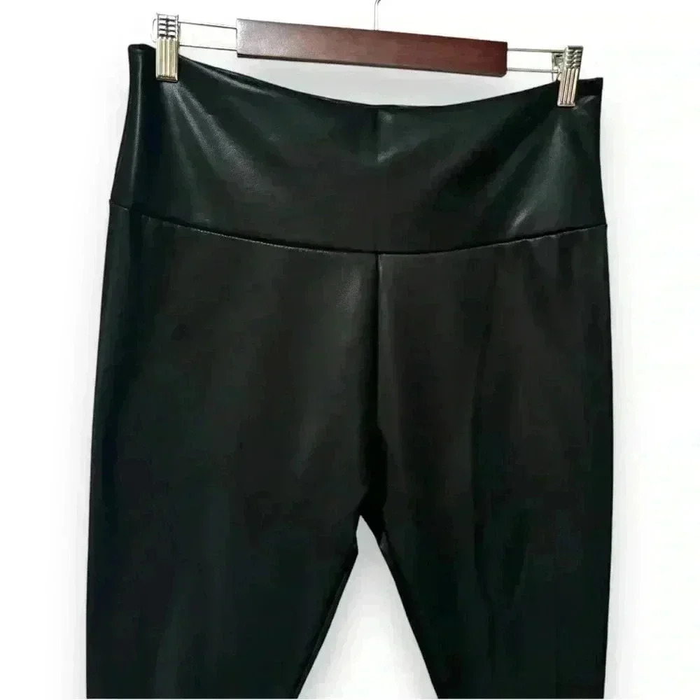 Women’s size XL control top faux leather black stretch lined athletic leggings - Picture 3 of 9